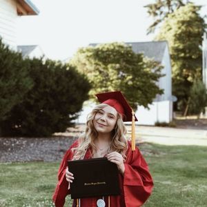 Meet your Posher, Raelynn